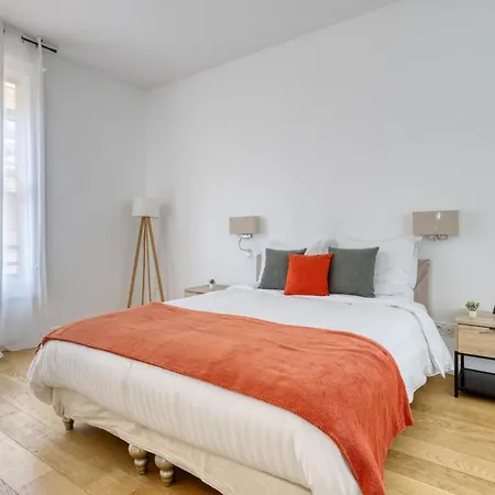 Appartamento Chic And Warm 1 Bd Flat - Heart Of The Luxury 16th *