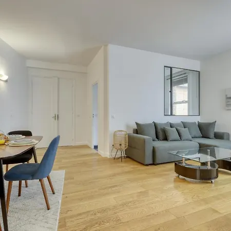 Chic And Warm 1 Bd Flat - Heart Of The Luxury 16th Parigi