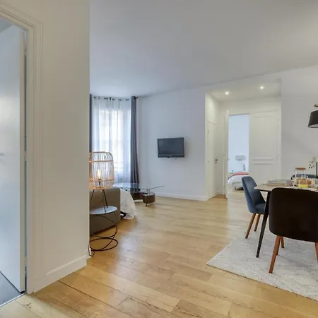 Chic And Warm 1 Bd Flat - Heart Of The Luxury 16th * Parigi